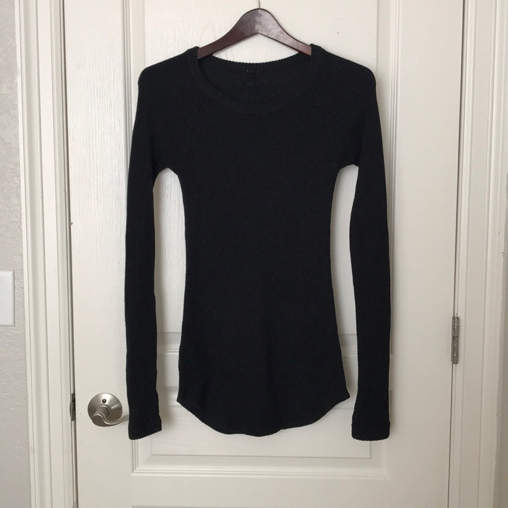 Lululemon sweater